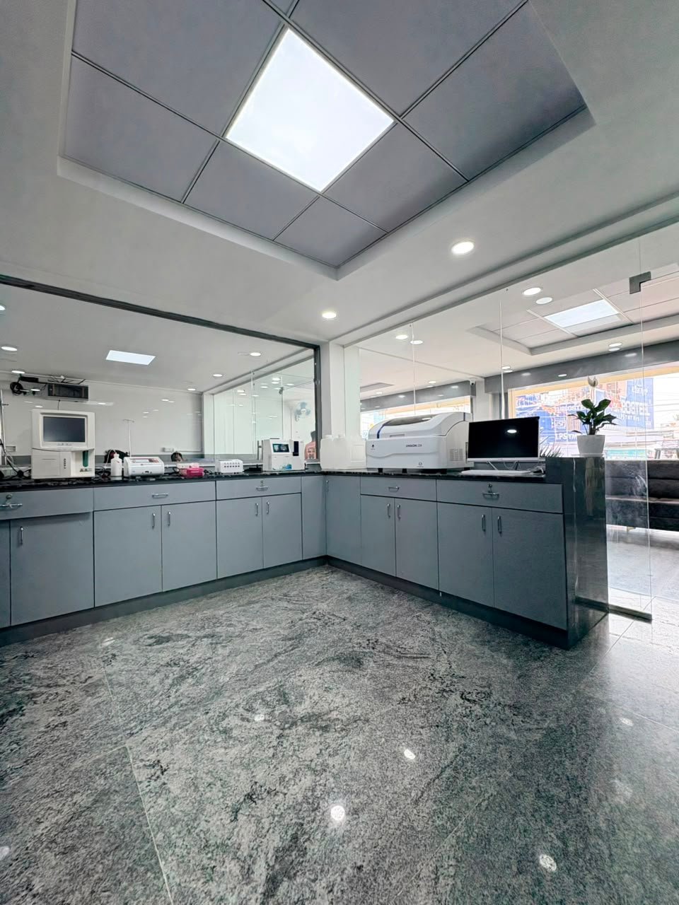 DR CAREX Diagnostics facility